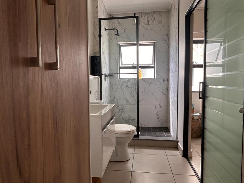 To Let 2 Bedroom Property for Rent in Sandown Western Cape